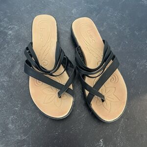 Born BOC Black Sandals Faux Leather Strappy Thong Flip Flop Comfort Sz 10 EUC